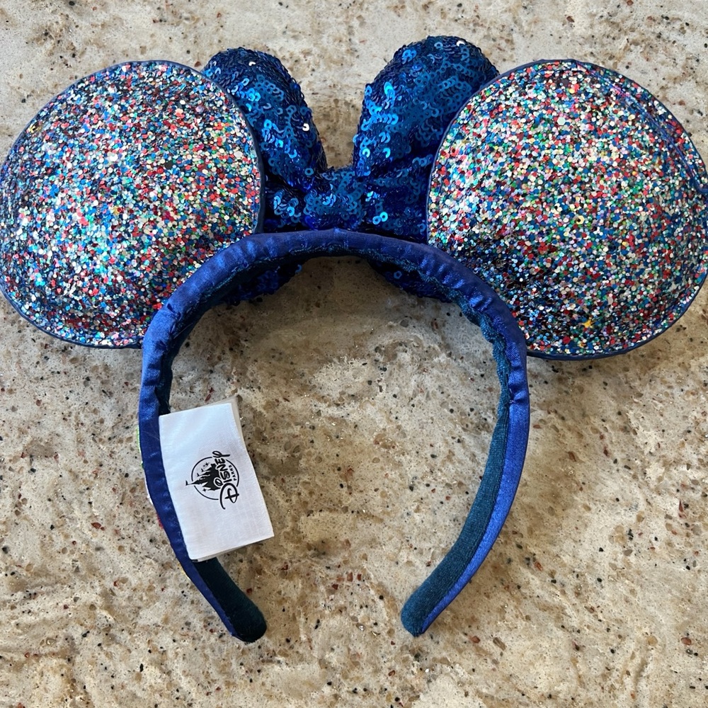 Disney Parks- 2020 Minnie Ears (EUC) - Picture 2 of 3